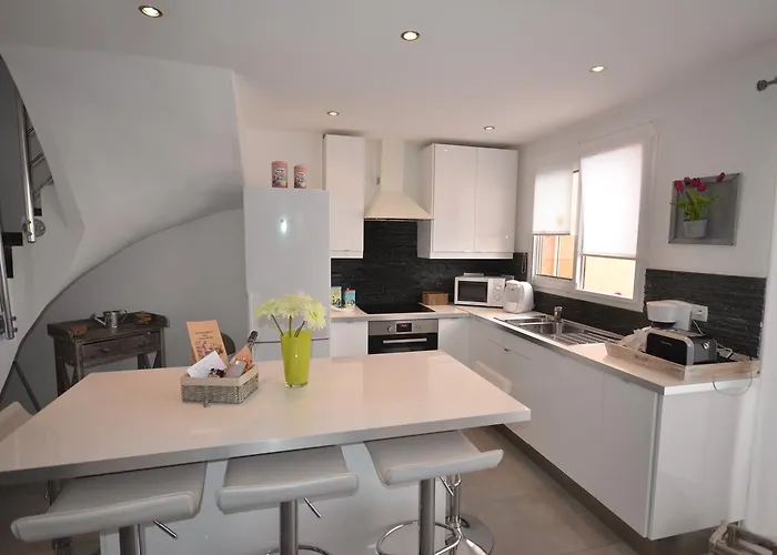 Vakantiehuis Maison Vecchio - Lecci *